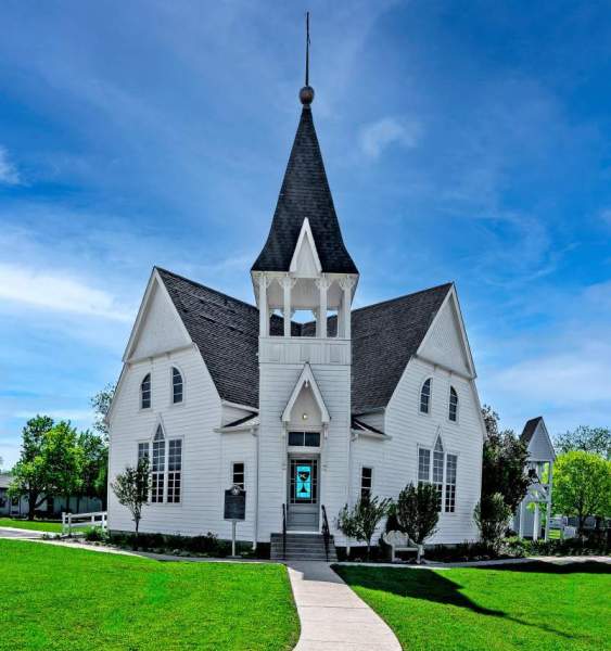 First-Christian-Church-of-Anna-2-1